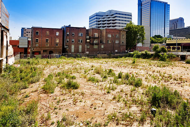 Turning Vacant Lots into Homes: How JDJ Consulting Can Help Los Angeles Residents