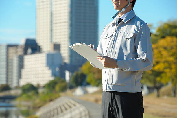 Businessman working in the outdoors
